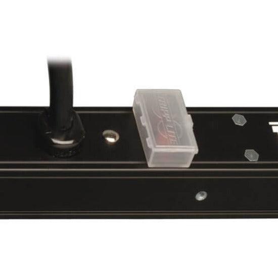 Metered Power Distribution Unit - 120V Vertical Rack PDU | Tripp Lite PDUMV20