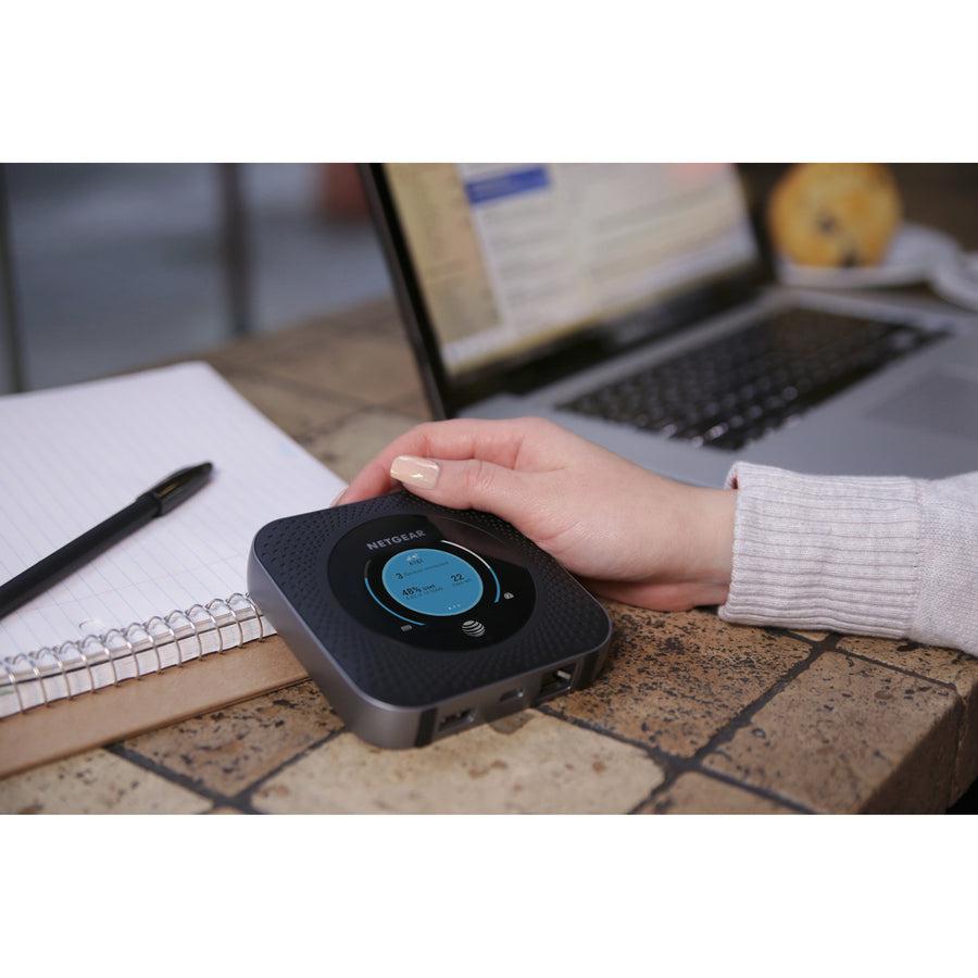 Netgear Mr1100 Cellular Wireless Network Equipment