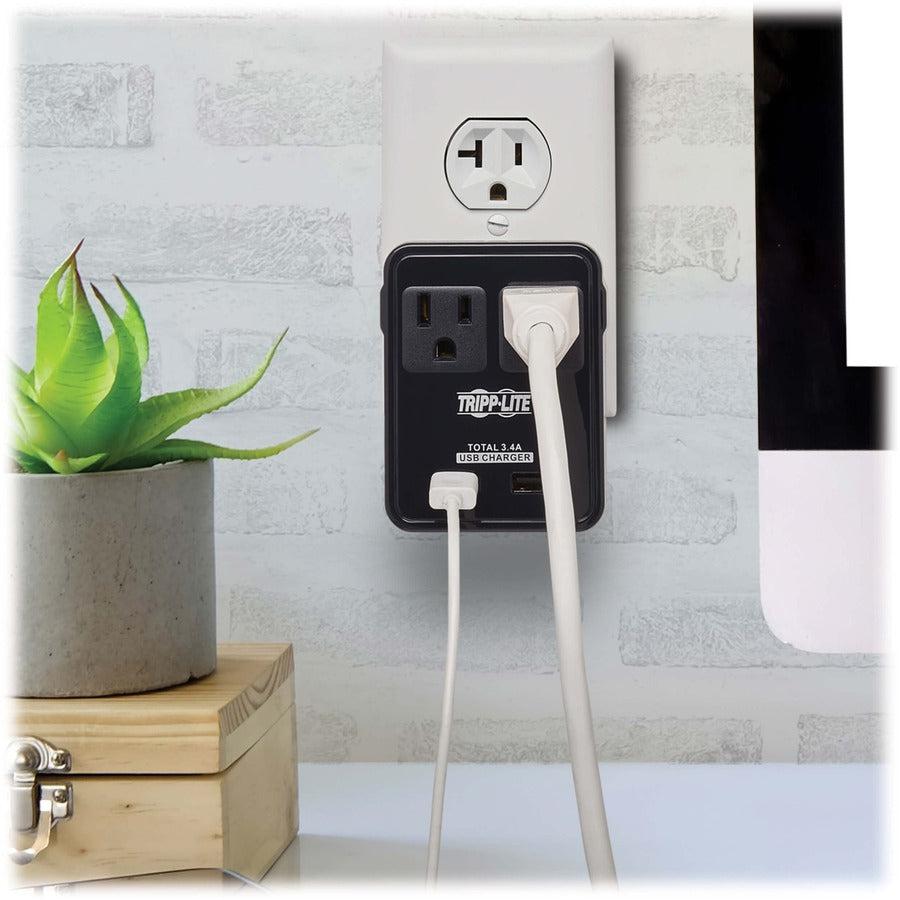 Tripp Lite Sk2Utravam Safe-It 2-Outlet Universal Travel Charger - 5-15R Outlets, 2 Usb Ports, Direct